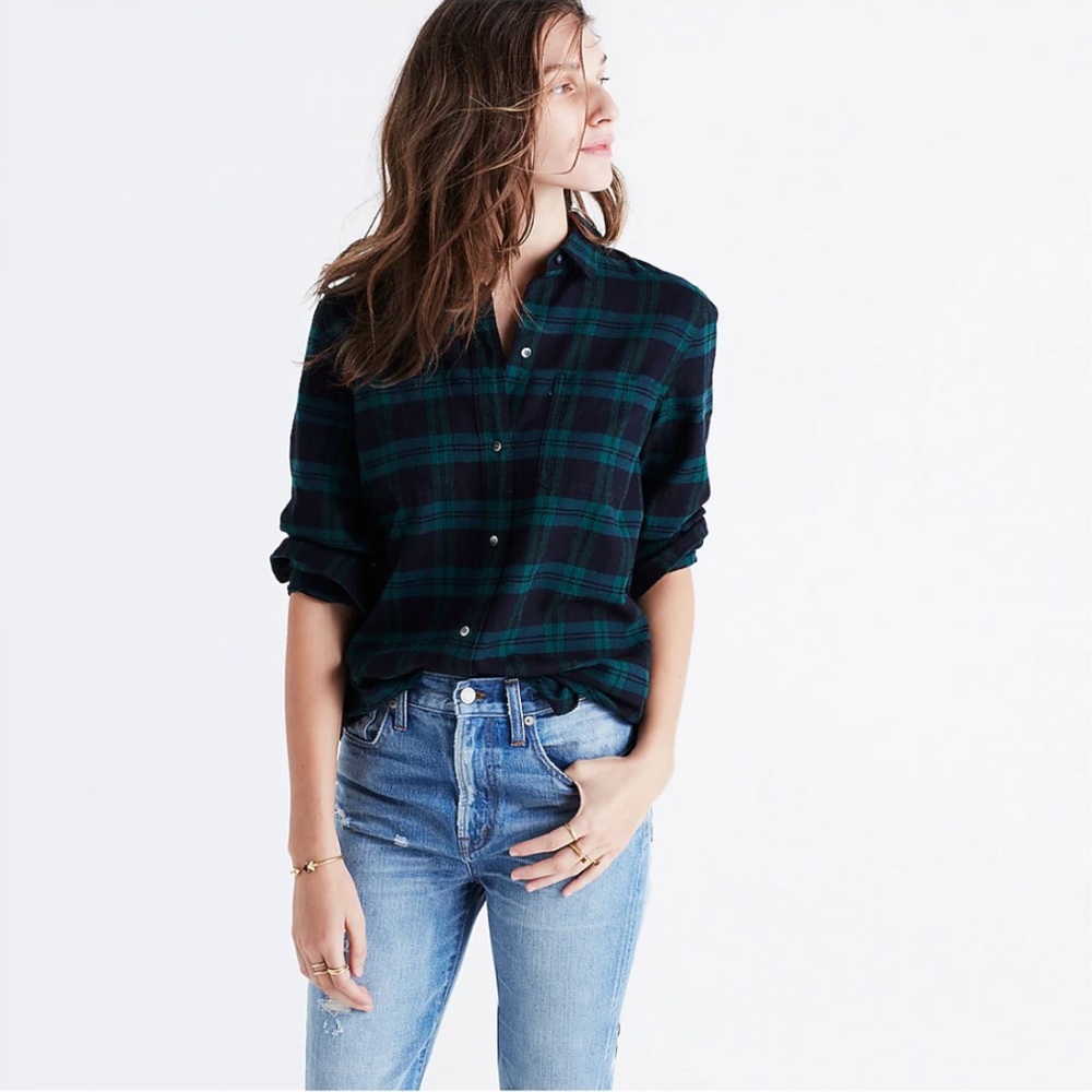 Madewell Classic‎ Ex-Boyfriend Shirt in
Dark Plaid H4